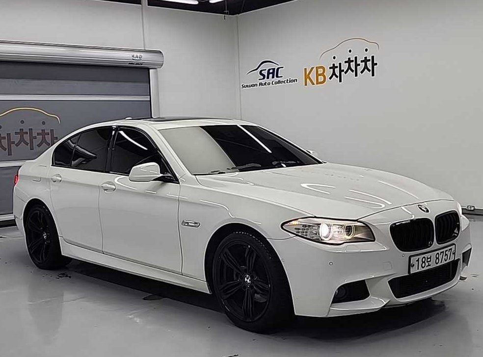 BMW 5시리즈 520d 사진 4