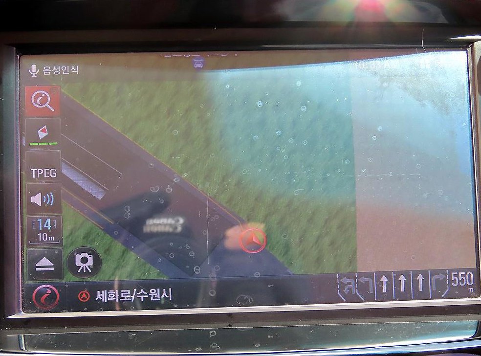 KG모빌리티(쌍용)  티볼리 2WD 디젤 VX 사진 15