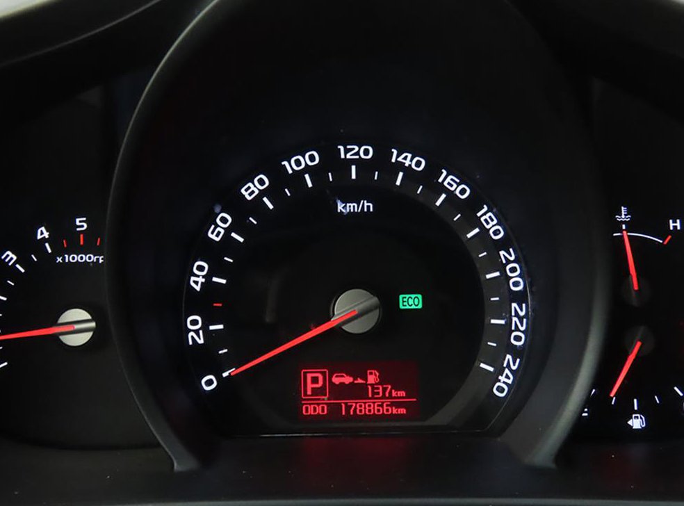 기아 스포티지 디젤 2WD 트렌디 사진 9