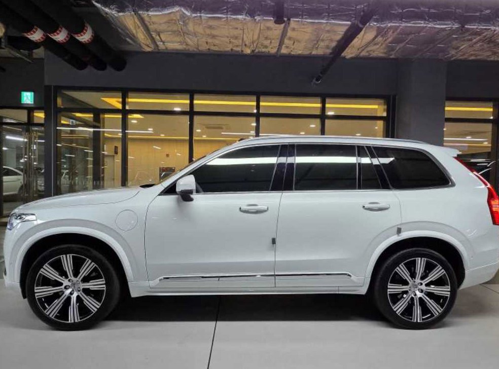 볼보 XC90 2.0 T8 AWD 사진 3