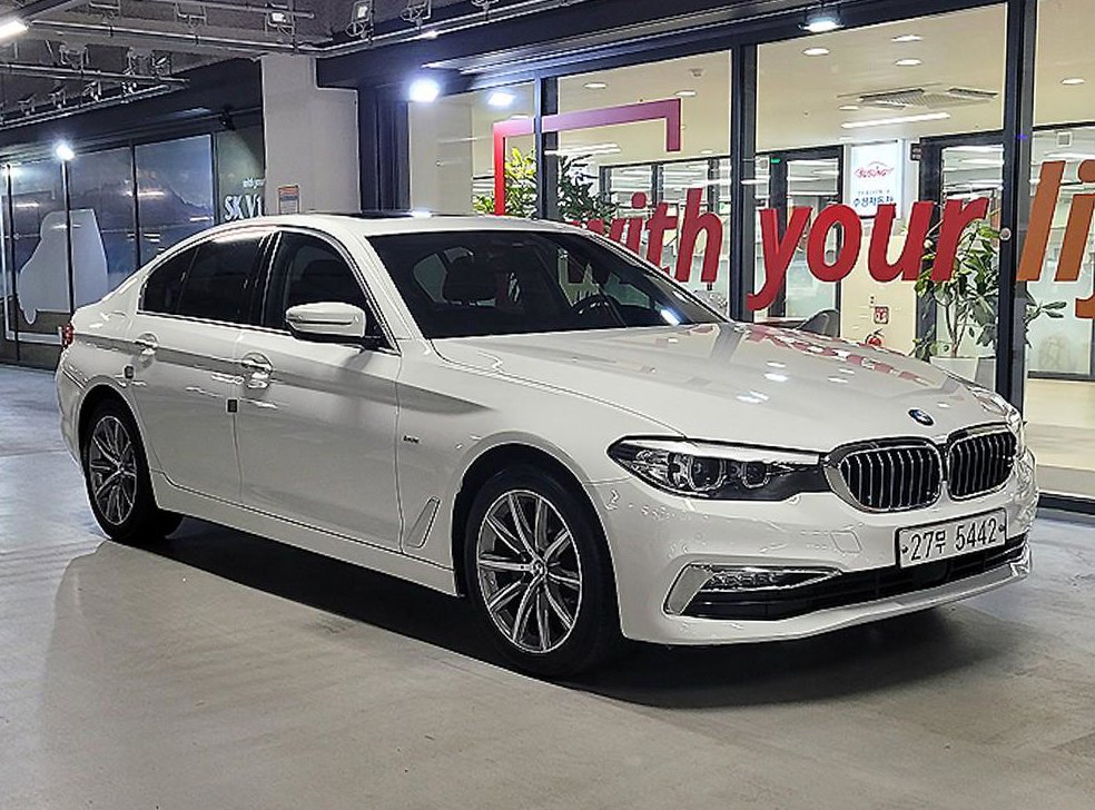 BMW 5시리즈 520i 럭셔리
