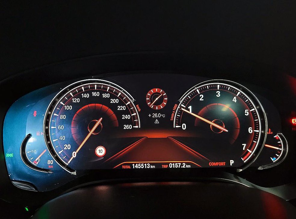 BMW 5시리즈 520i 럭셔리 사진 10