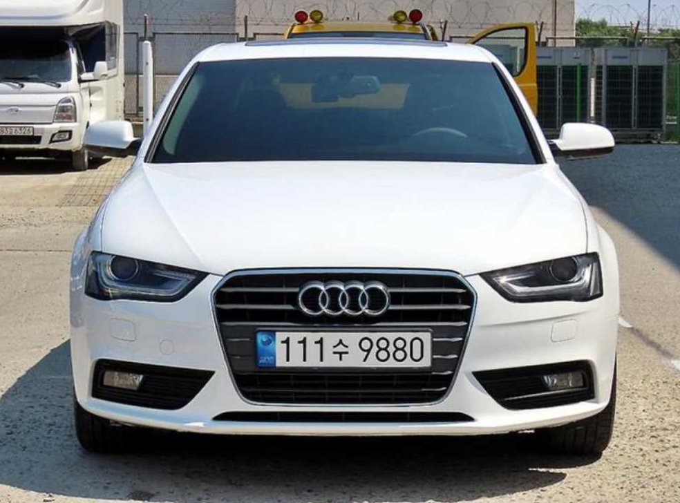 아우디 A4 2.0 TDI
