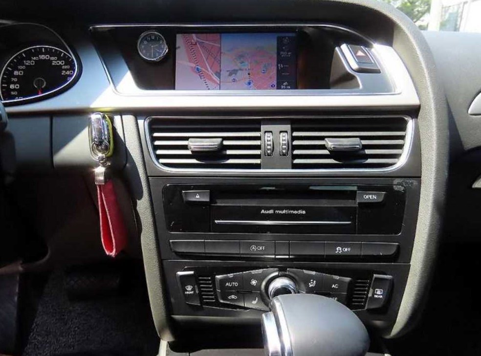 아우디 A4 2.0 TDI 사진 13