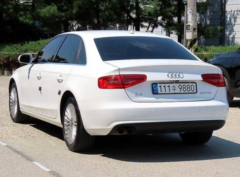 아우디 A4 2.0 TDI 사진 3