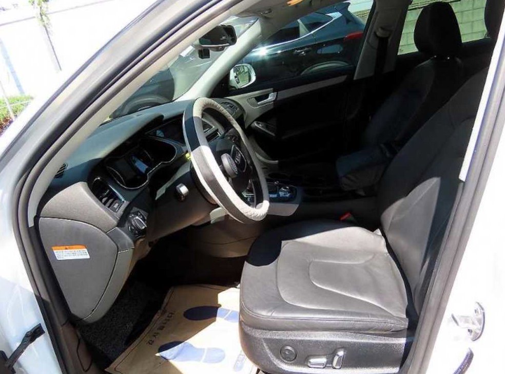 아우디 A4 2.0 TDI 사진 5