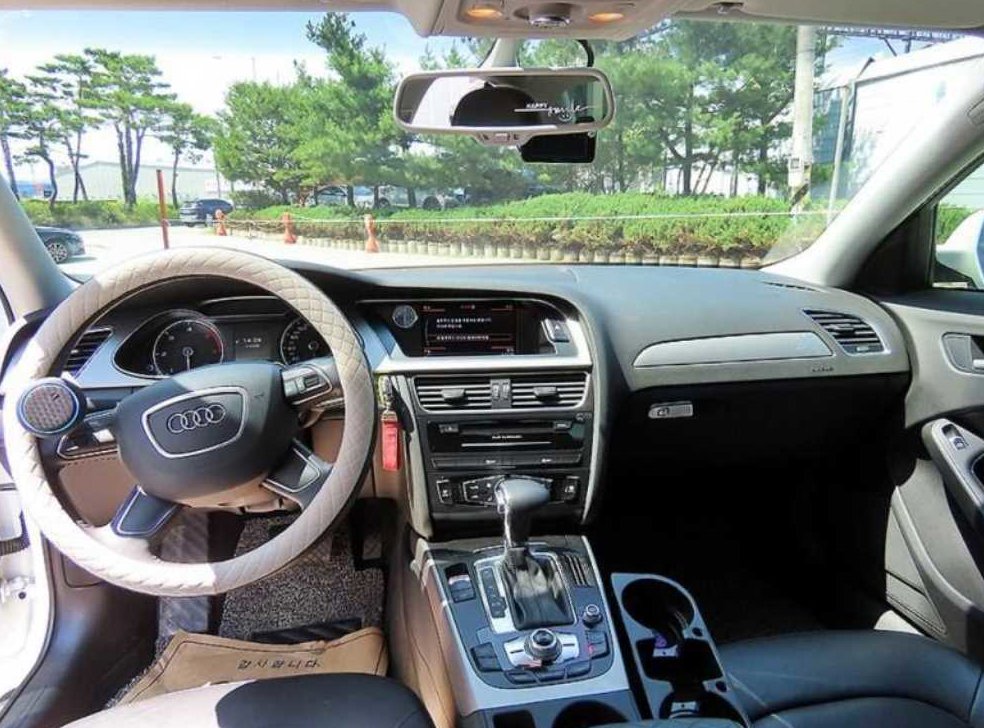 아우디 A4 2.0 TDI 사진 7