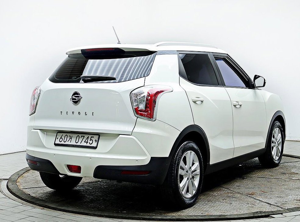 KG모빌리티(쌍용)  티볼리 가솔린 2WD 1.6 VX 사진 4
