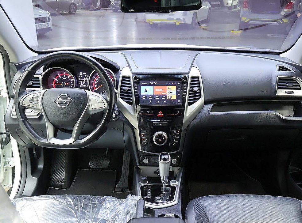 KG모빌리티(쌍용)  티볼리 가솔린 2WD 1.6 VX 사진 5