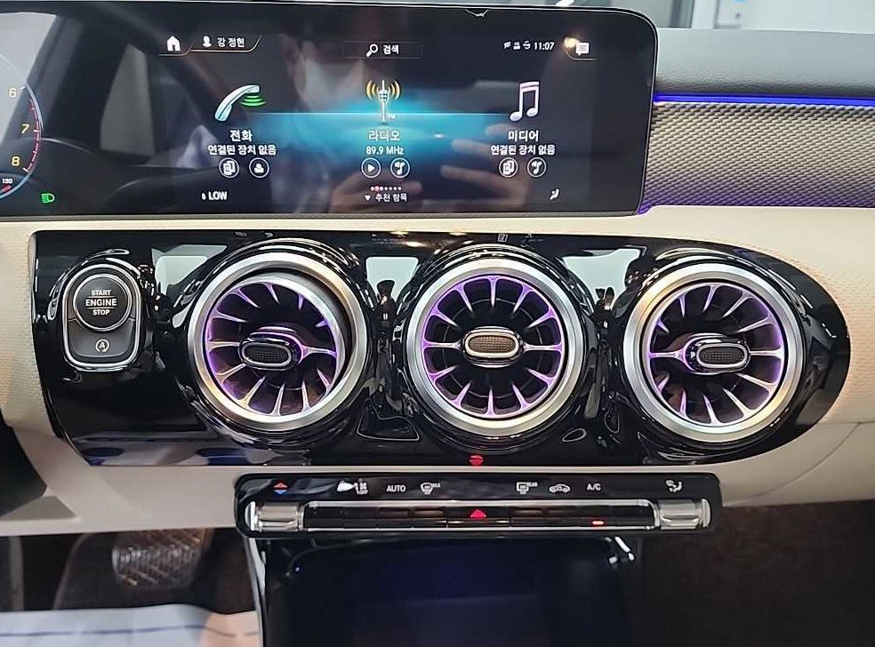 벤츠 A 클래스 A220 세단 사진 10
