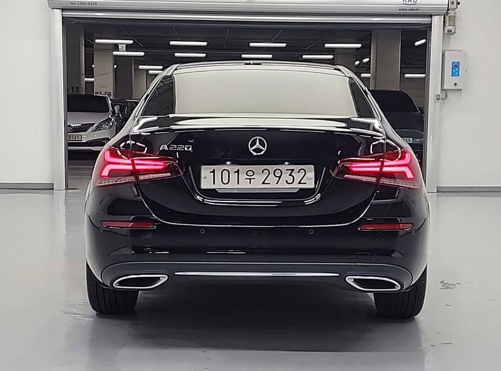 벤츠 A 클래스 A220 세단 사진 4
