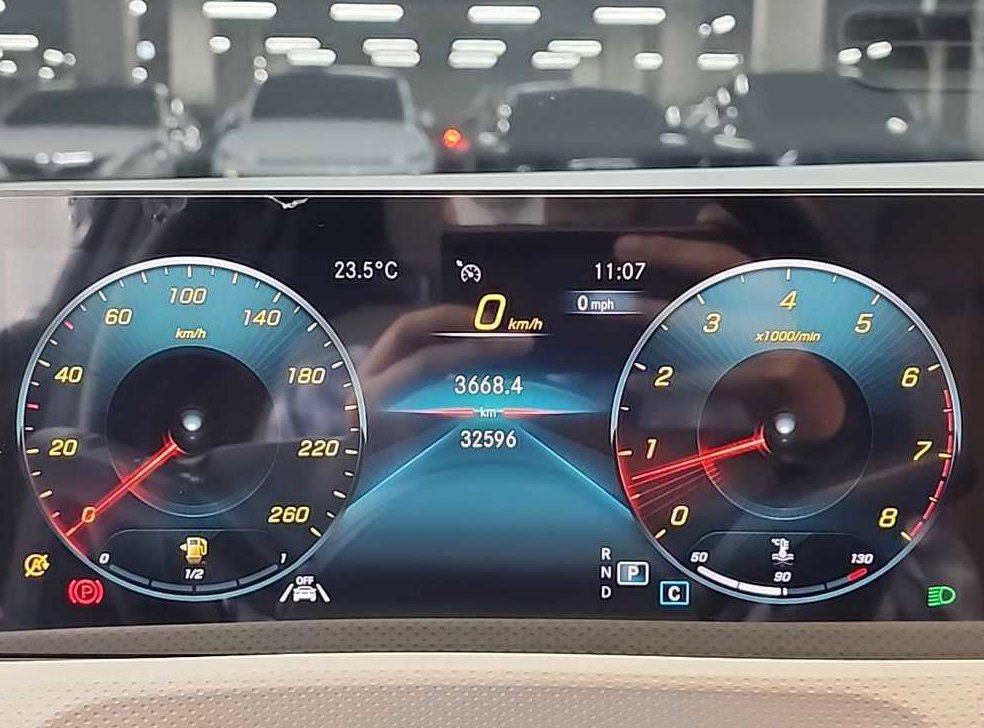 벤츠 A 클래스 A220 세단 사진 7