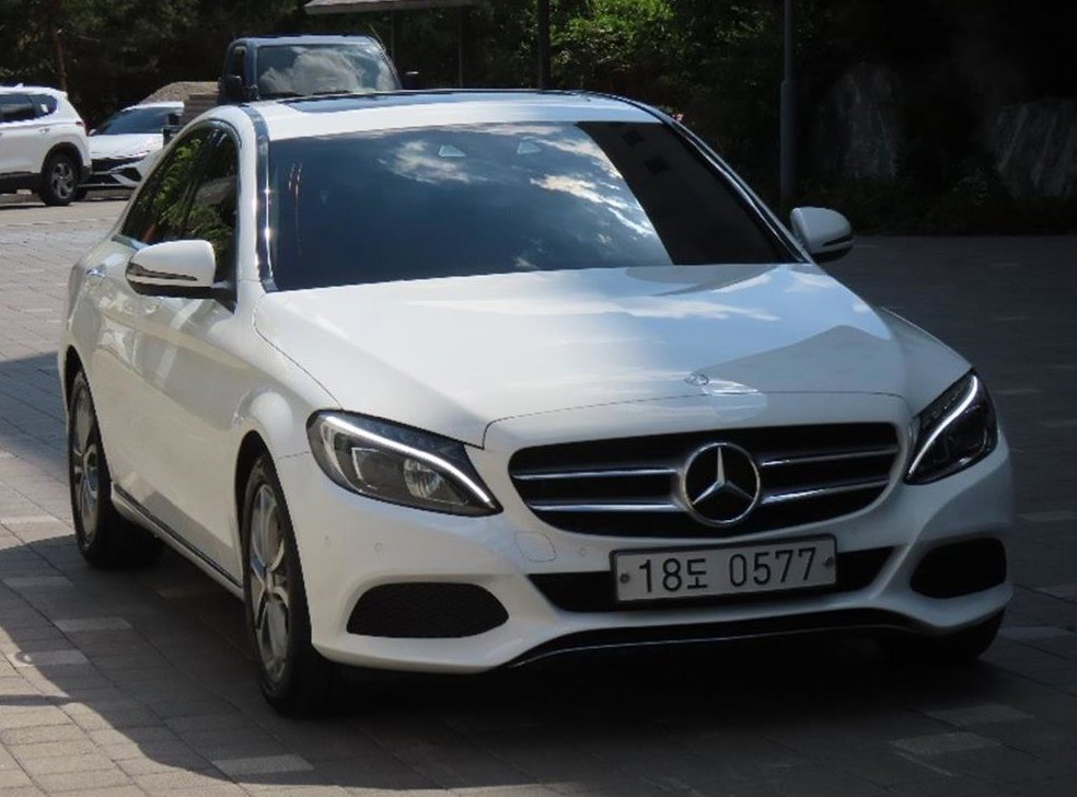 벤츠 C 클래스 C200 사진 2
