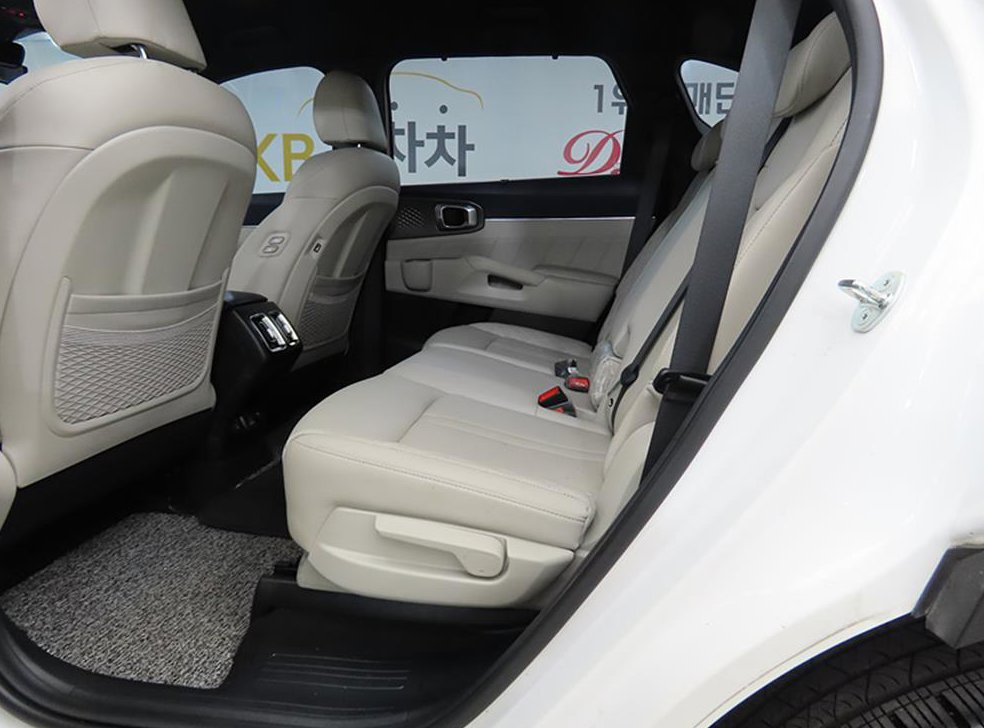 기아 쏘렌토 HEV 1.6 4WD 그래비티 사진 6