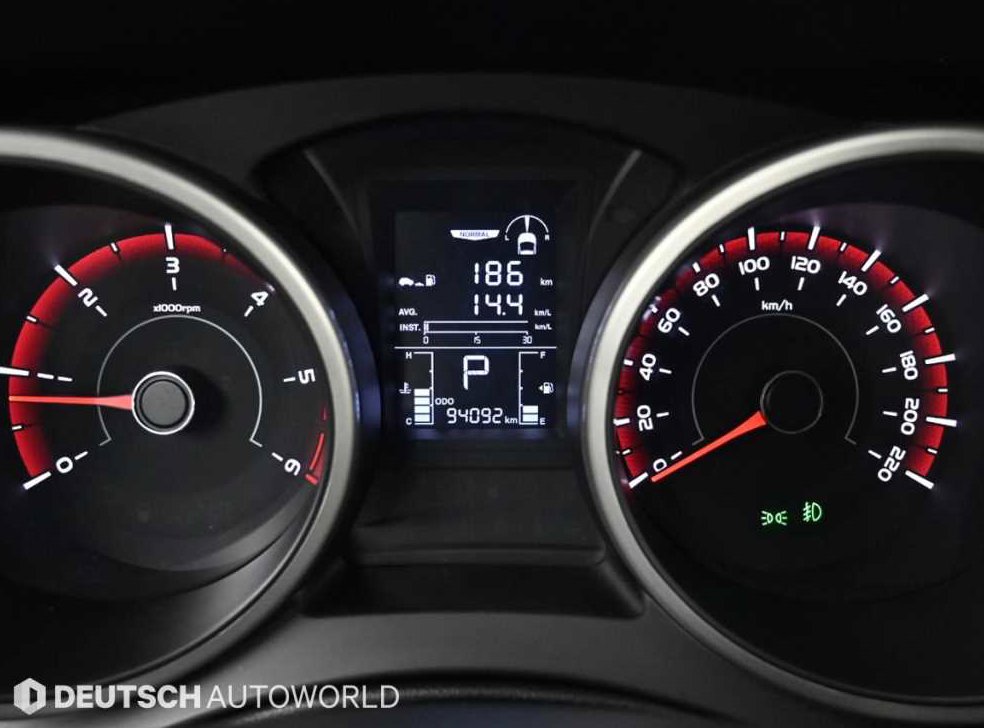 KG모빌리티(쌍용)  티볼리 2WD 디젤 1.6 IX 사진 8