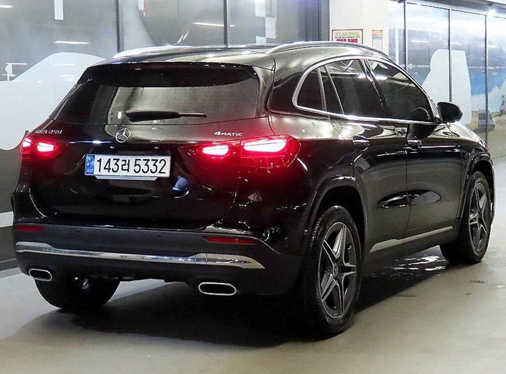 벤츠 GLA 클래스 GLA250 4MATIC 사진 4