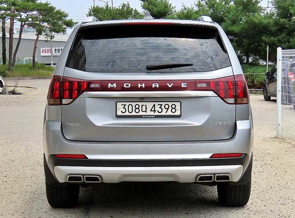 기아 모하비 4WD 플레티넘 사진 4