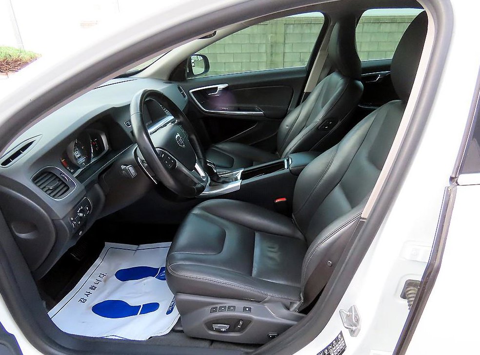 볼보 S60 D2 사진 5