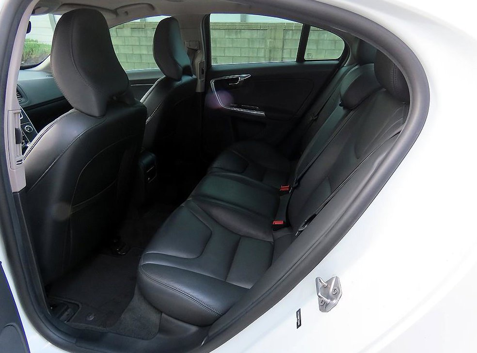 볼보 S60 D2 사진 6