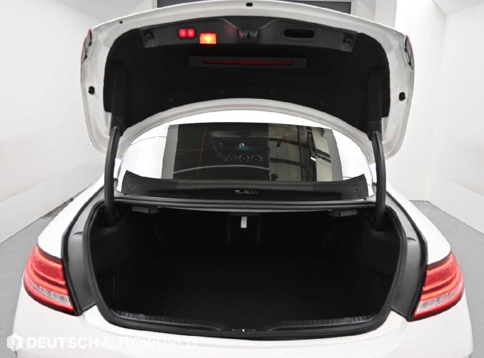 벤츠 C 클래스 C220 d 4MATIC 쿠페 사진 19