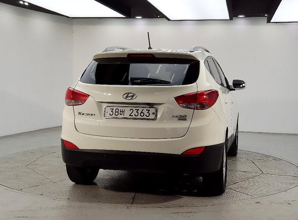 현대 투싼 2WD VGT LX20 사진 3