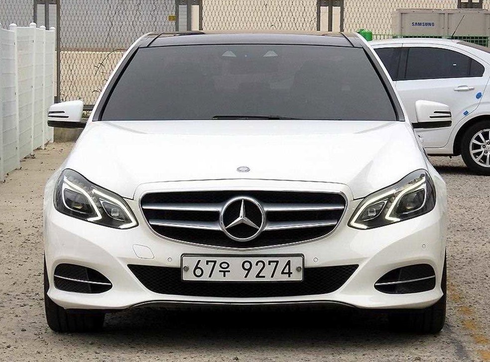 벤츠 E 클래스 E300 아방가르드
