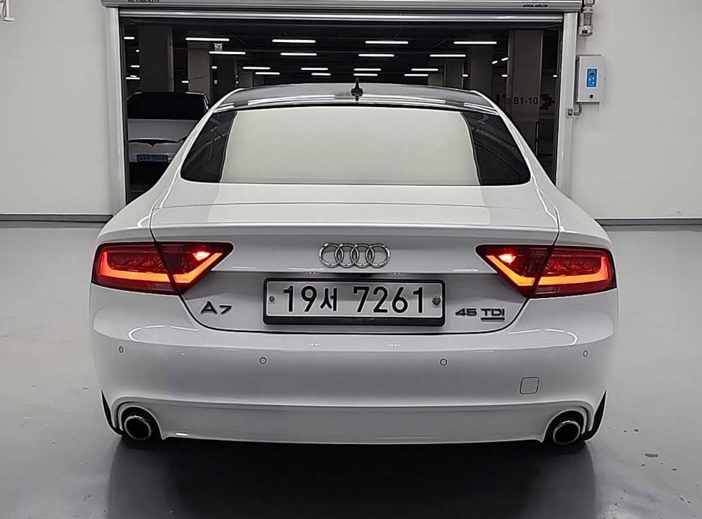 아우디 A7 45 TDI 콰트로 사진 3