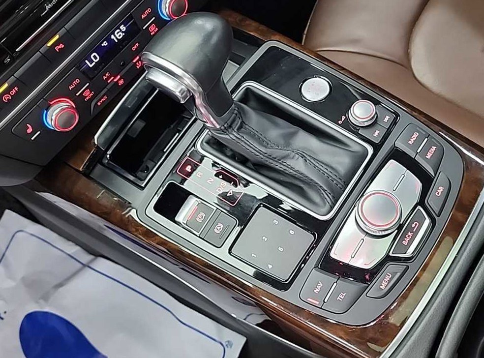 아우디 A7 45 TDI 콰트로 사진 8