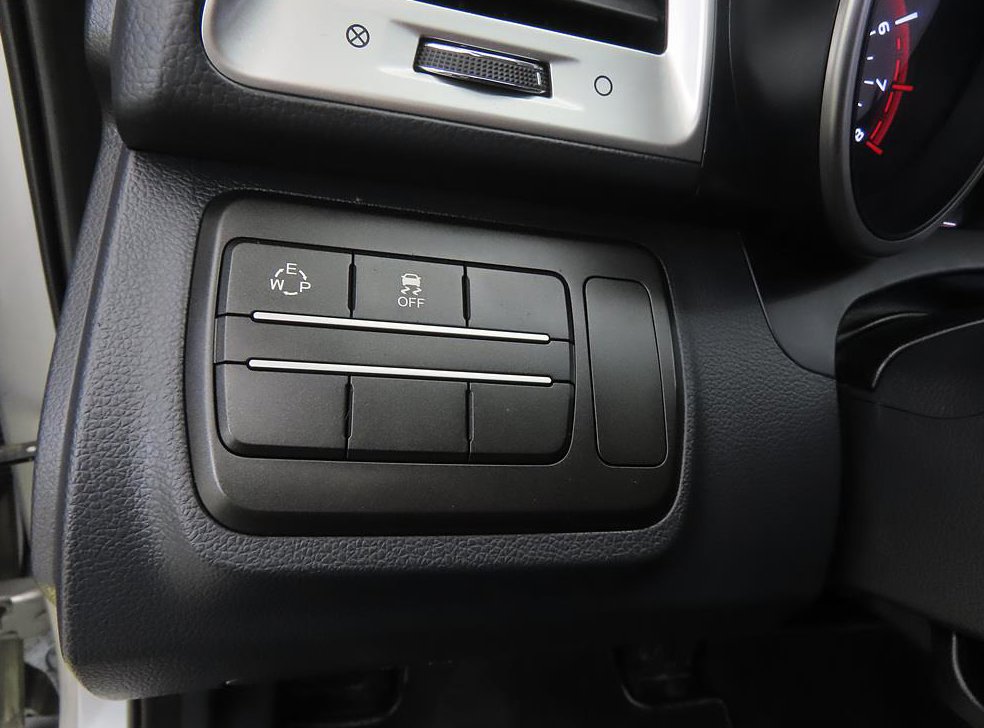 KG모빌리티(쌍용)  티볼리 가솔린 2WD 1.6 VX 사진 15