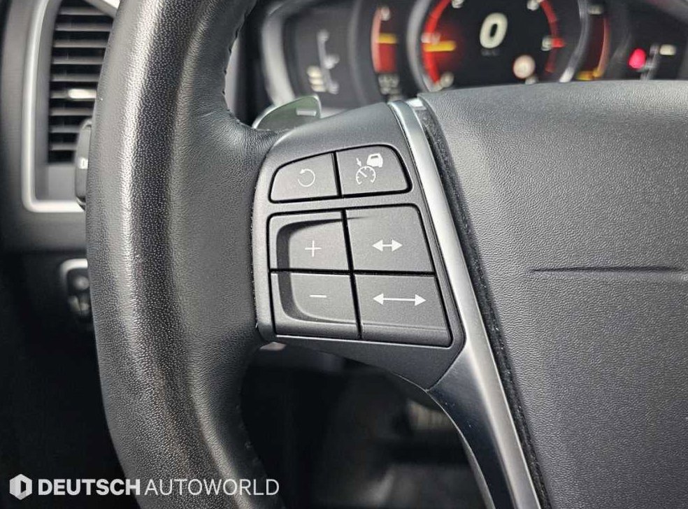 볼보 XC60 D4 사진 16