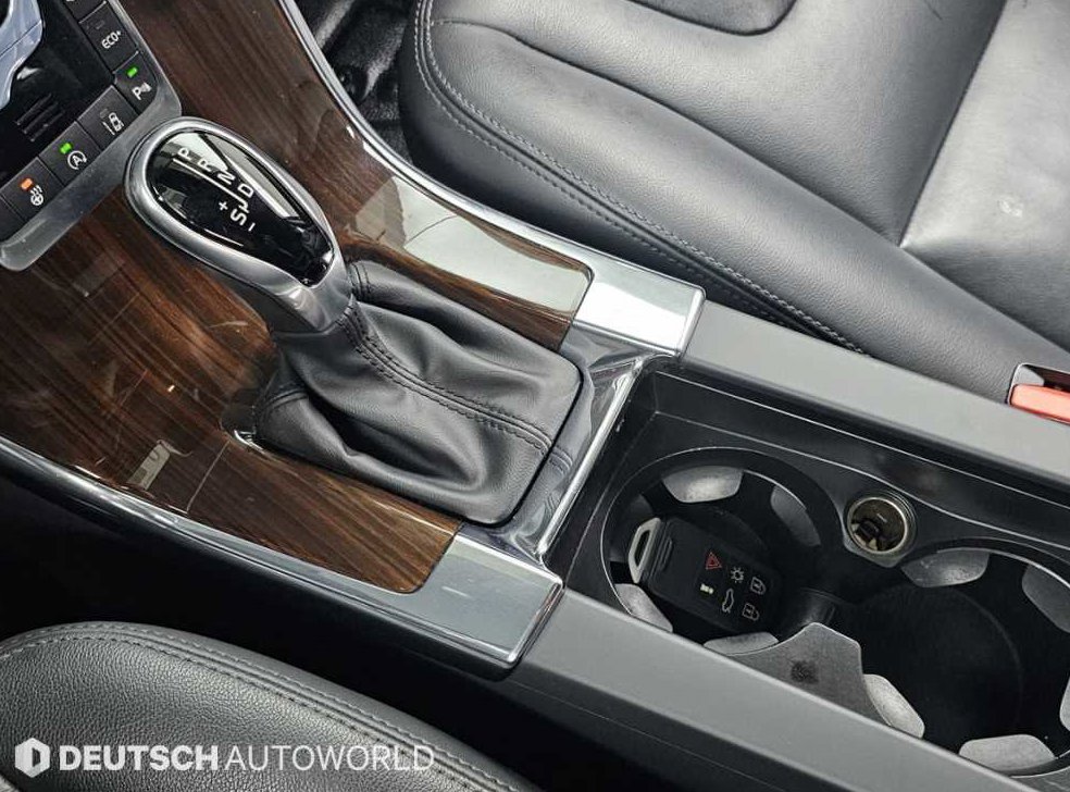 볼보 XC60 D4 사진 9