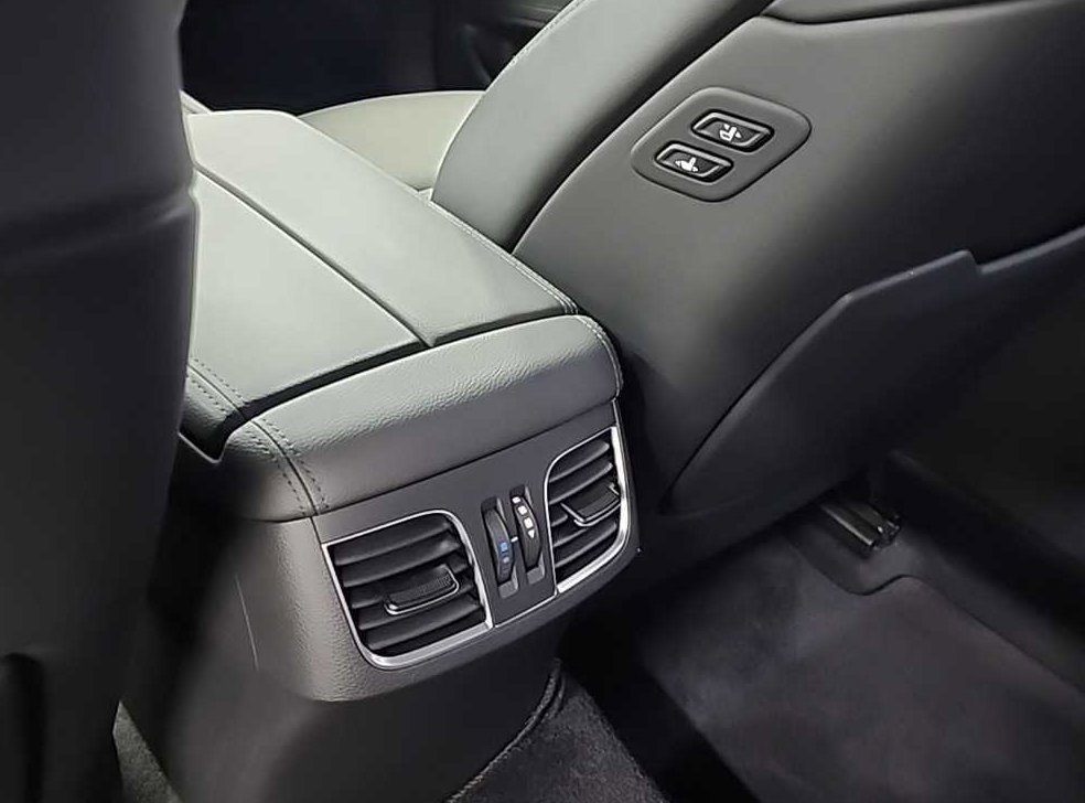 현대 제네시스 G330 프리미엄 AWD 사진 13
