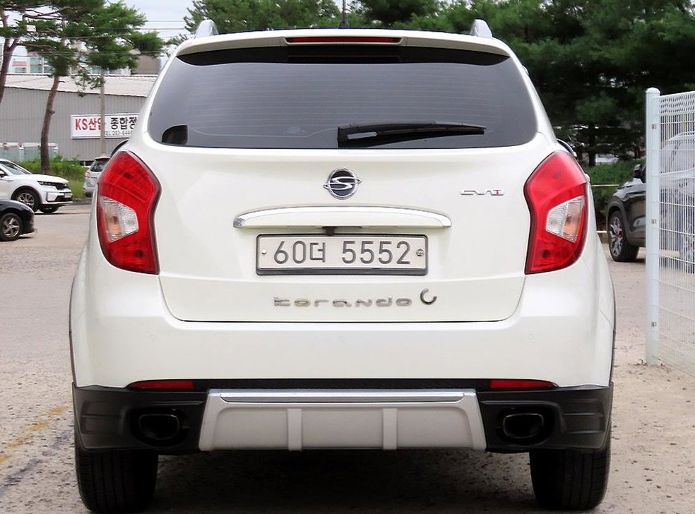 KG모빌리티(쌍용)  코란도 2WD 2.0 CVT 사진 4