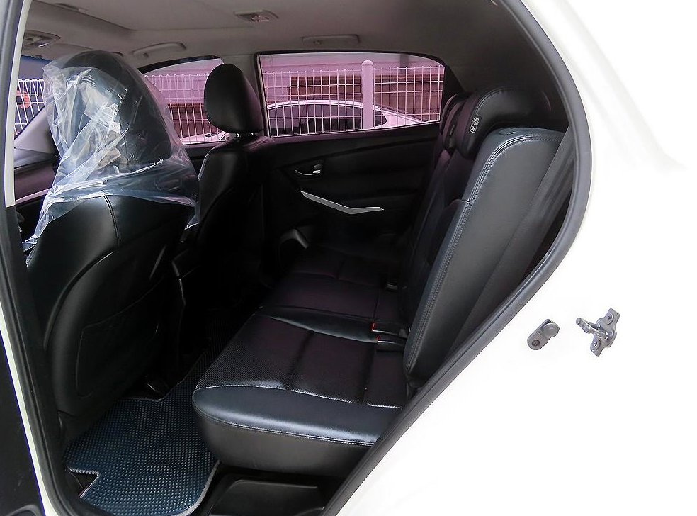 KG모빌리티(쌍용)  코란도 2WD 2.0 CVT 사진 6