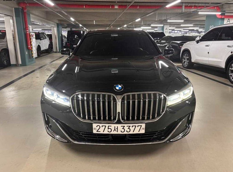 BMW 7시리즈 730d xDrive 디자인 퓨어 엑설런스