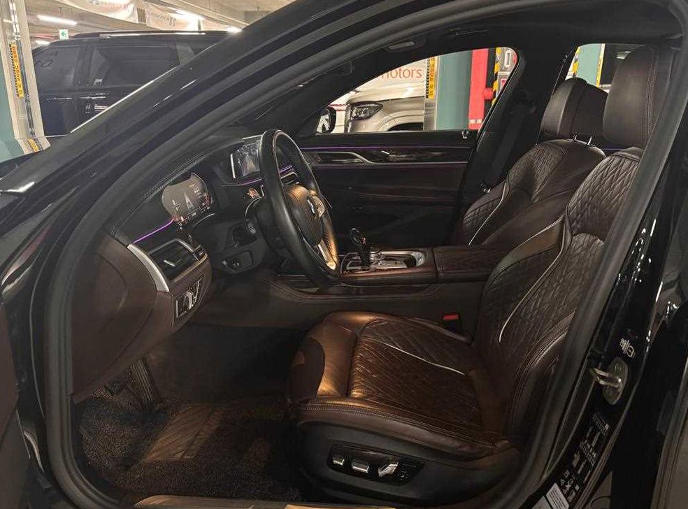 BMW 7시리즈 730d xDrive 디자인 퓨어 엑설런스 사진 15