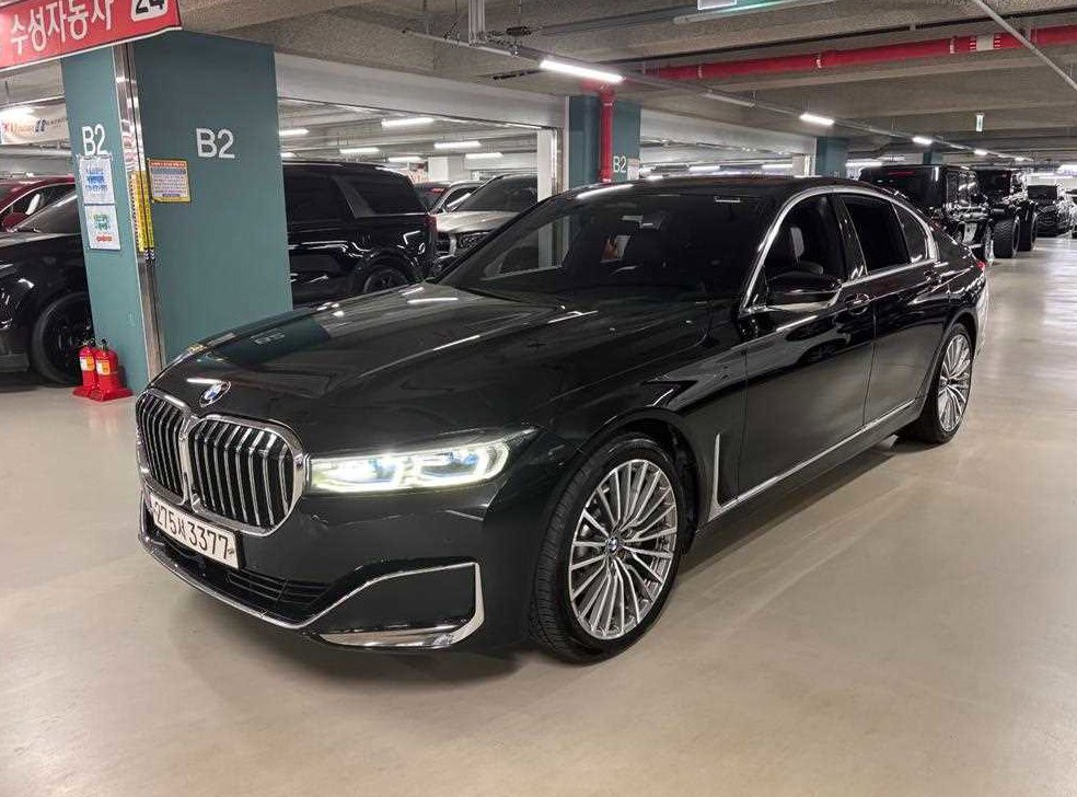 BMW 7시리즈 730d xDrive 디자인 퓨어 엑설런스 사진 3