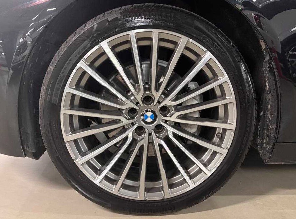 BMW 7시리즈 730d xDrive 디자인 퓨어 엑설런스 사진 4