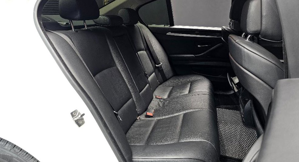BMW 5시리즈 520d 사진 11