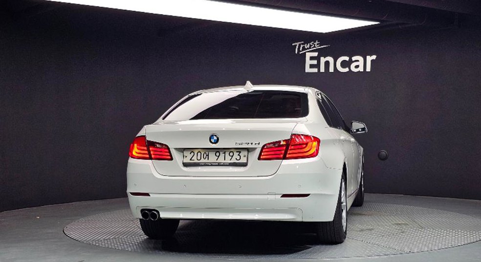 BMW 5시리즈 520d 사진 4