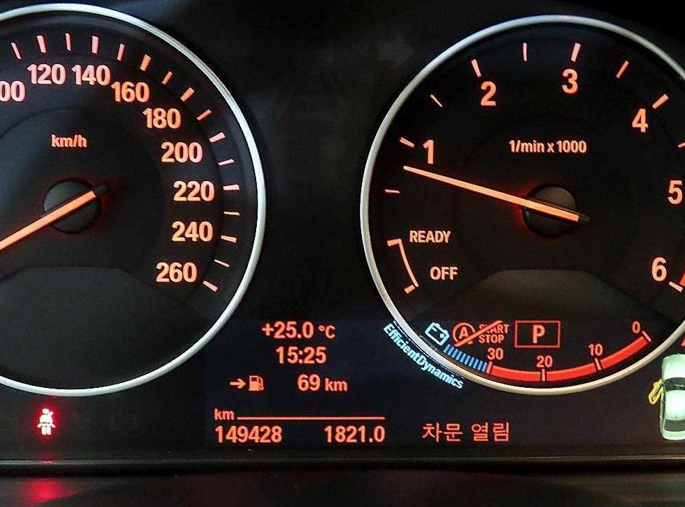 BMW 3시리즈 320d xDrive 사진 9