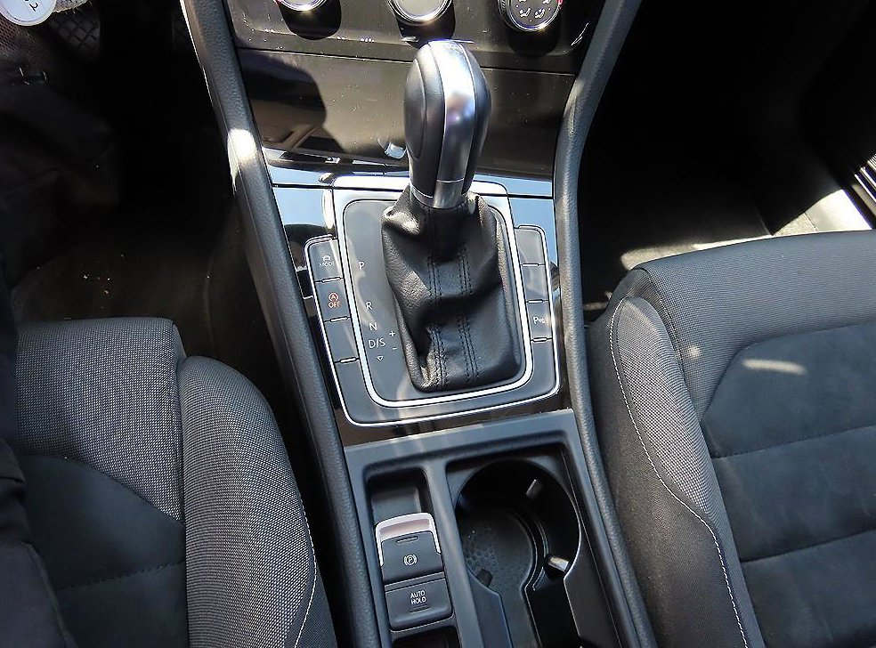 폭스바겐 골프 1.6 TDI 사진 10