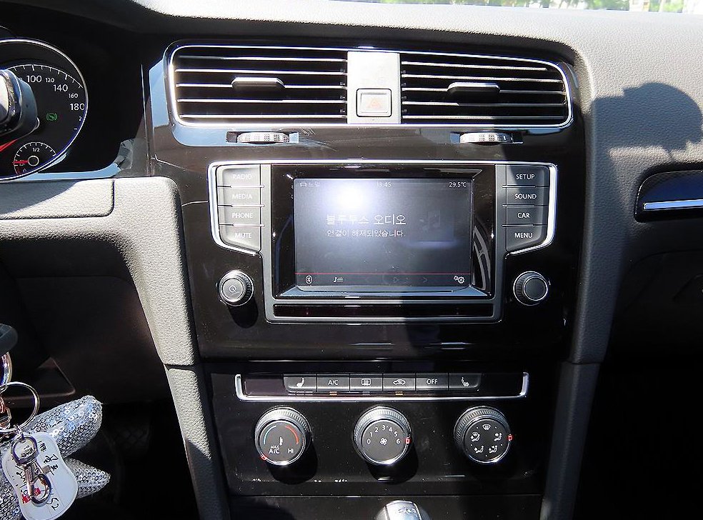폭스바겐 골프 1.6 TDI 사진 12
