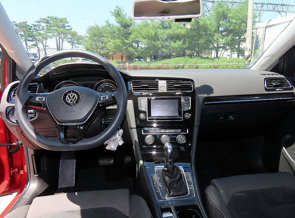 폭스바겐 골프 1.6 TDI 사진 7
