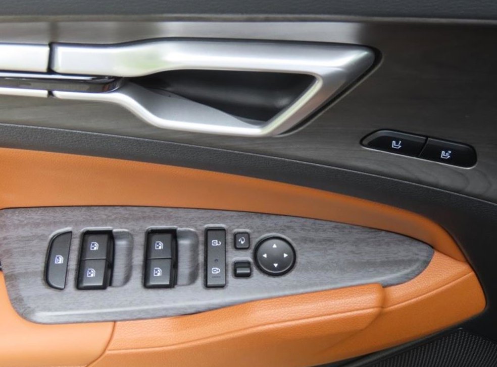 기아 스포티지 2.0 디젤 2WD 사진 12