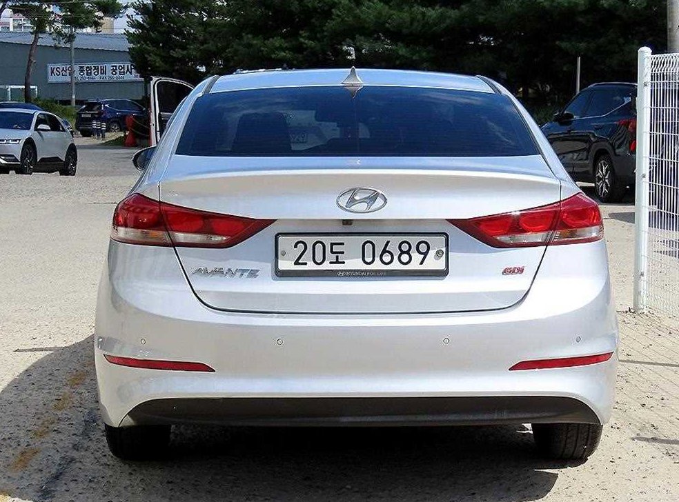 현대 아반떼 1.6 GDI 스마트 사진 4