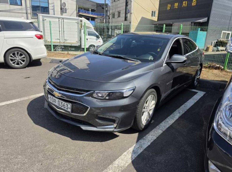 쉐보레 말리부 1.5 터보 LT 사진 2