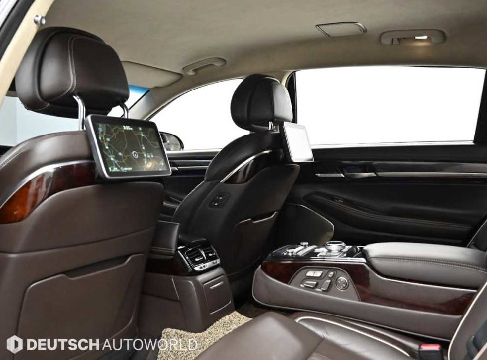 제네시스 EQ900 5.0 GDI AWD 사진 18