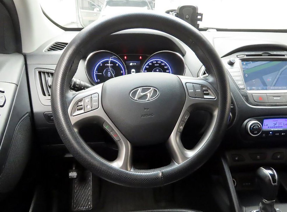 현대 투싼 디젤(E-VGT)4WD 사진 7