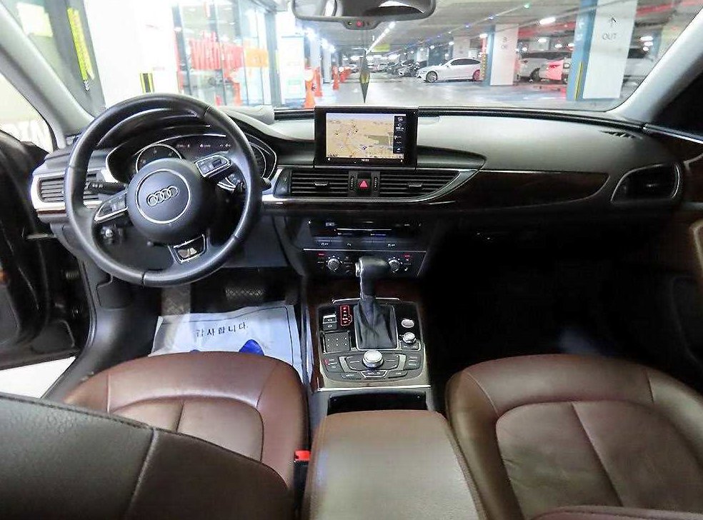 아우디 A6 2.0 TDI 사진 10